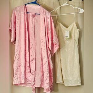 Night dress and coming with free set for bachelorette party. Size M